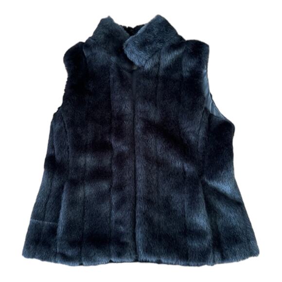 Banana Republic Faux Fur vest in steel gray size large - Picture 2 of 12